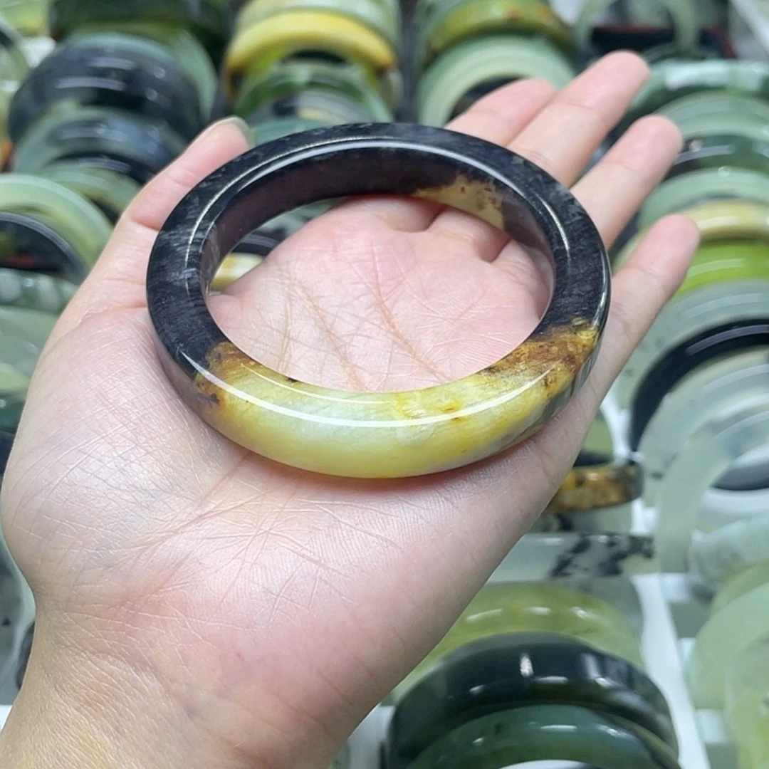 【闪购商品】蛇纹石玉手镯合金安**喵
