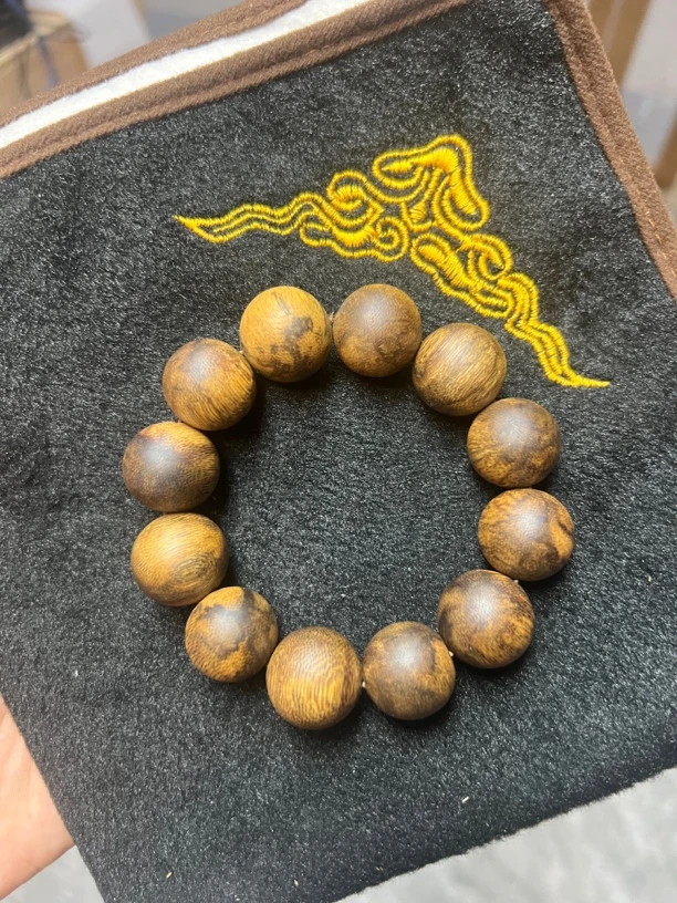 【收藏级沉水浮】奇楠沉香20圆珠单圈46g.多样性发一A003-1