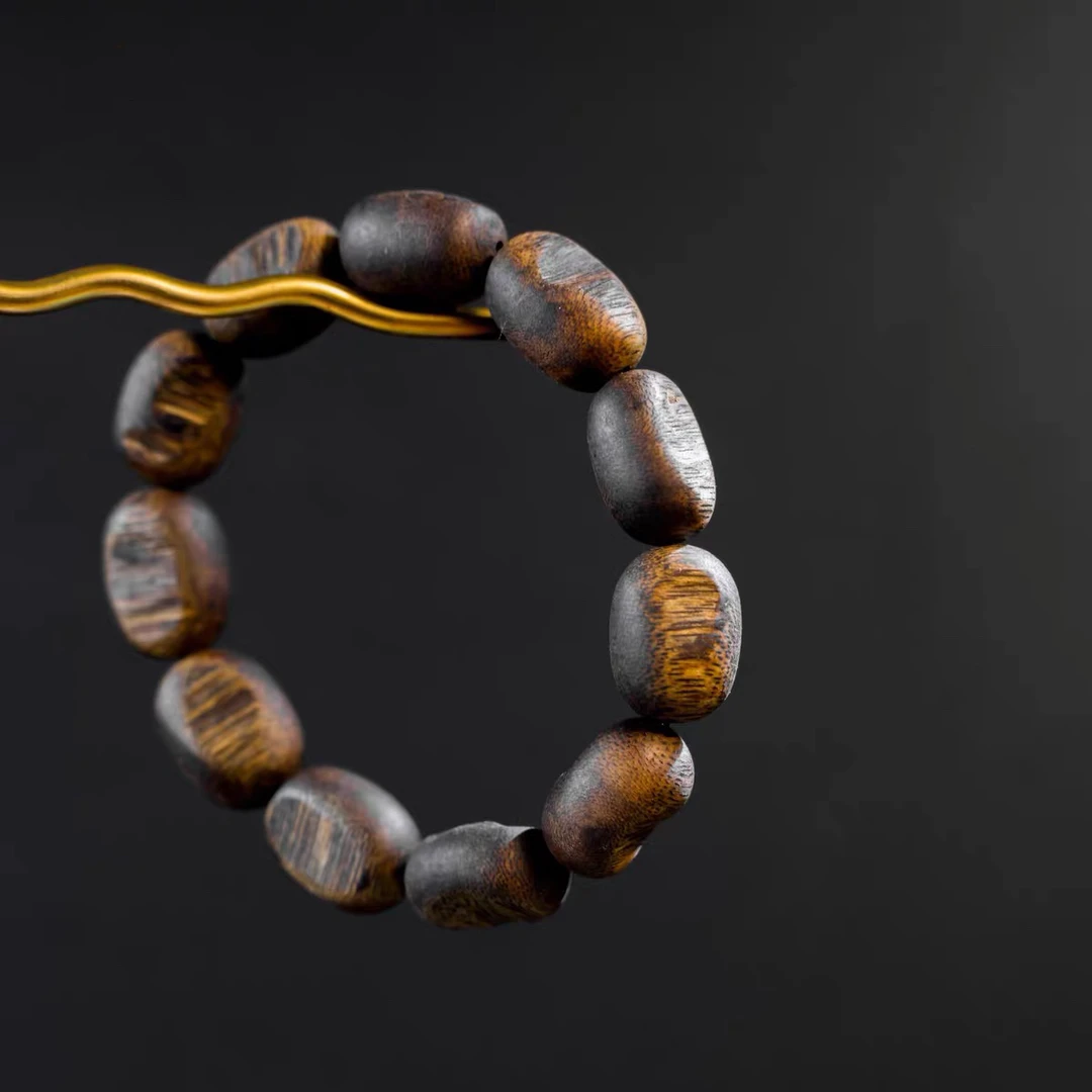 【沉水级】奇楠沉香留疤单圈16g.多样性发一C030-1