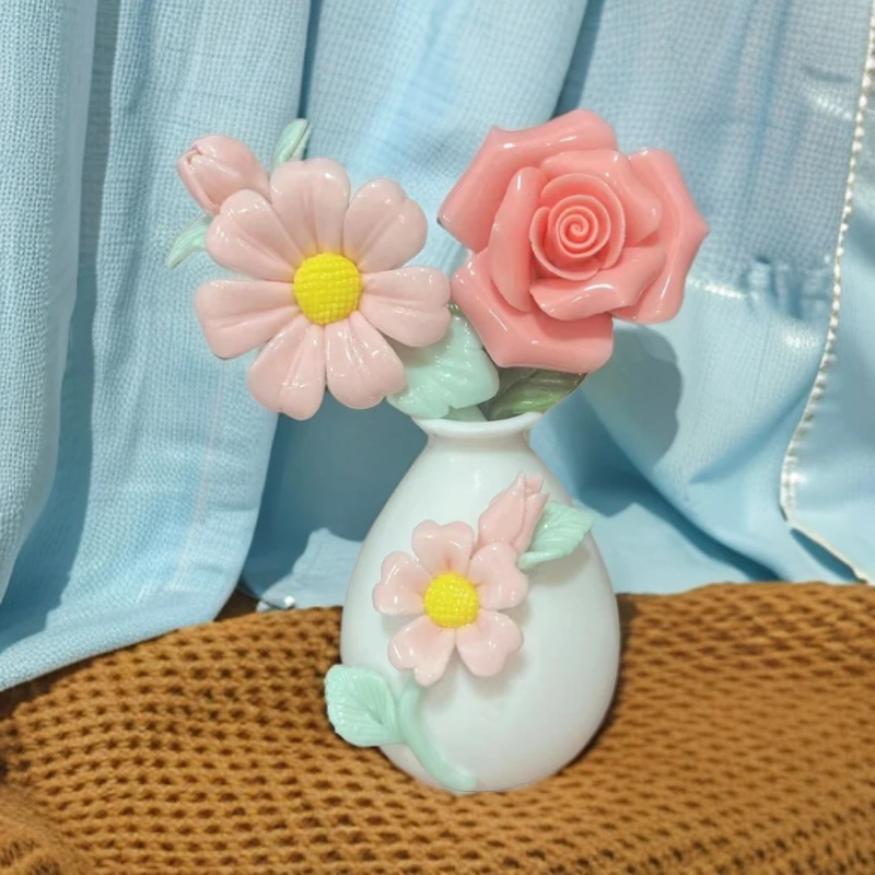 当代 陶瓷手捏花桌面摆件博古架梳妆台茶台装饰摆件