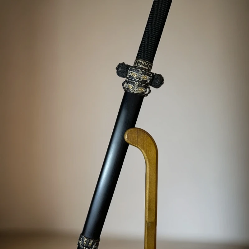 【古秦战剑】手工羽毛纹烧刃黑檀木古法鎏金银锻造花纹钢淬火未开刃