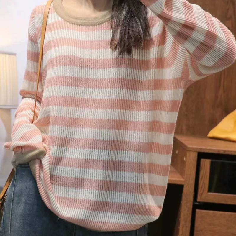 （彩条撞色针织衫）韩版三色圆领条纹撞色薄款镂空针织上衣s