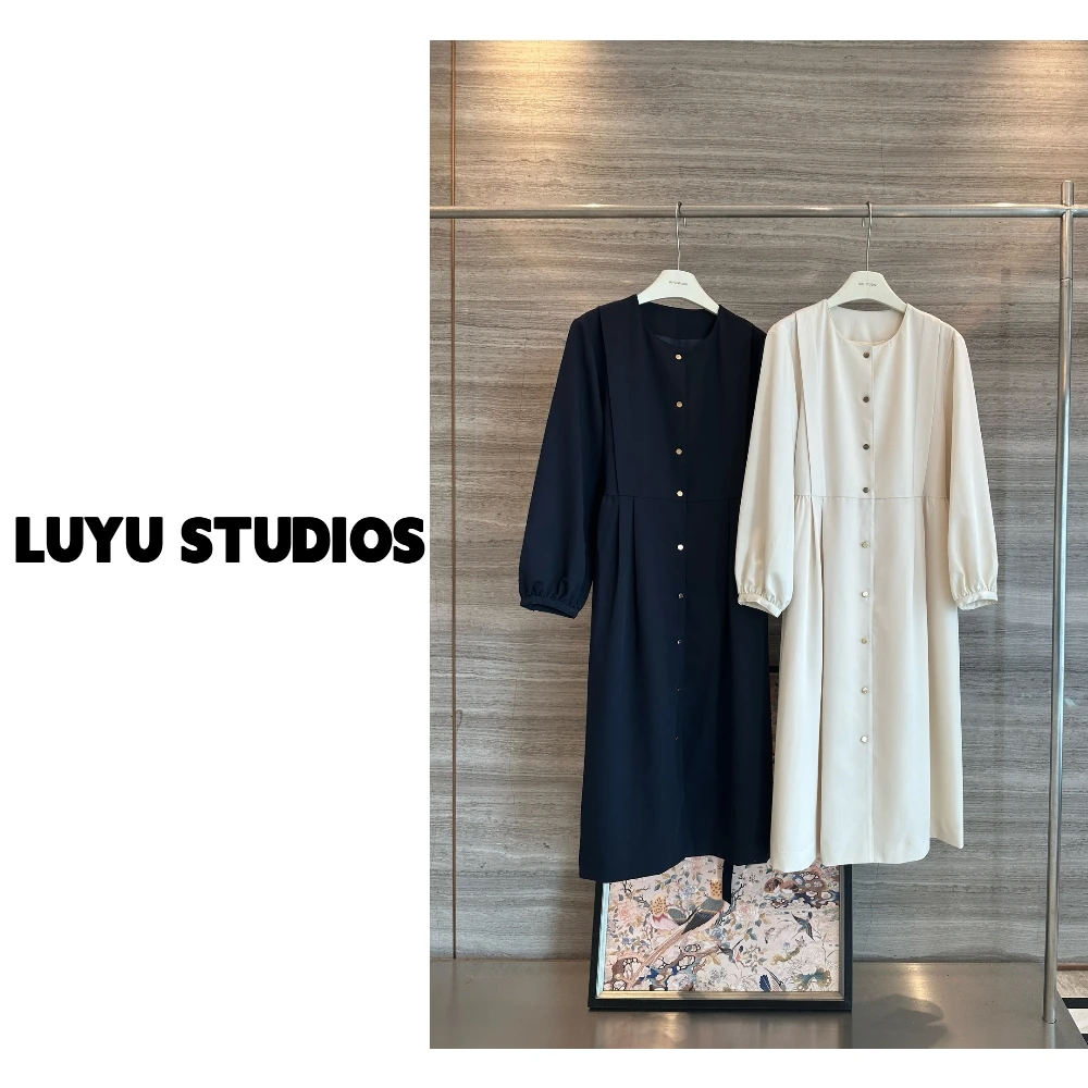LUYU 褶皱轻奢气质长袖时尚百搭秋季新款连衣裙