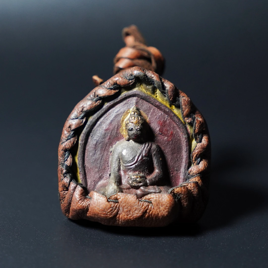 H2411012914/20世纪中期/药师佛泥塑随擦擦造像 文物 收藏