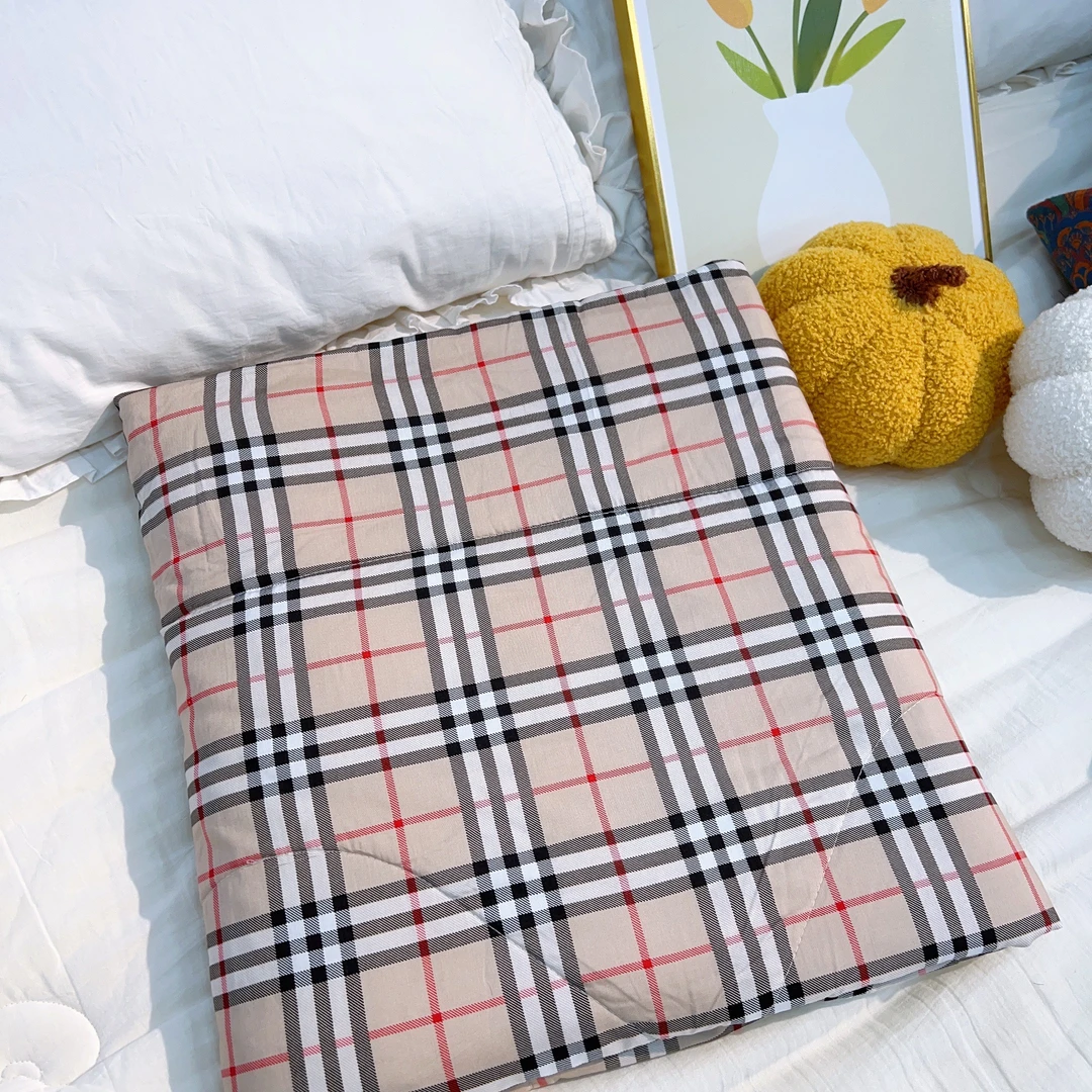 【巴宝莉格】韩香绸棉绸人造棉单人空调被夏凉被一条