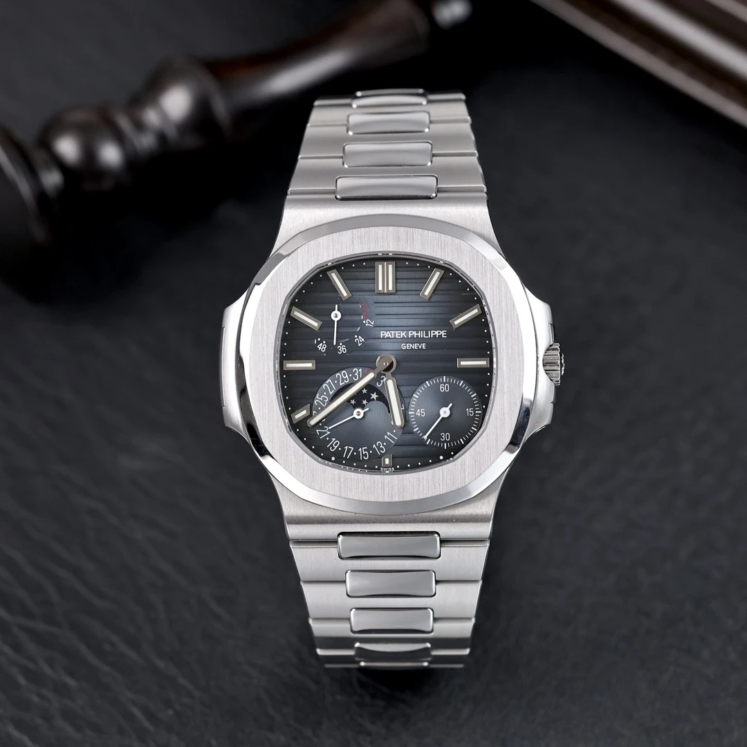 99新 Patek Philippe/百达翡丽 5712a腕表 鹦鹉螺 2024年1月保卡