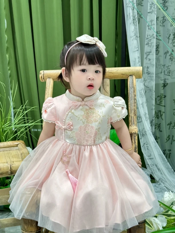 中式女童周岁女宝宝洋气公主裙儿童生日礼服国风唐装小主持人礼服