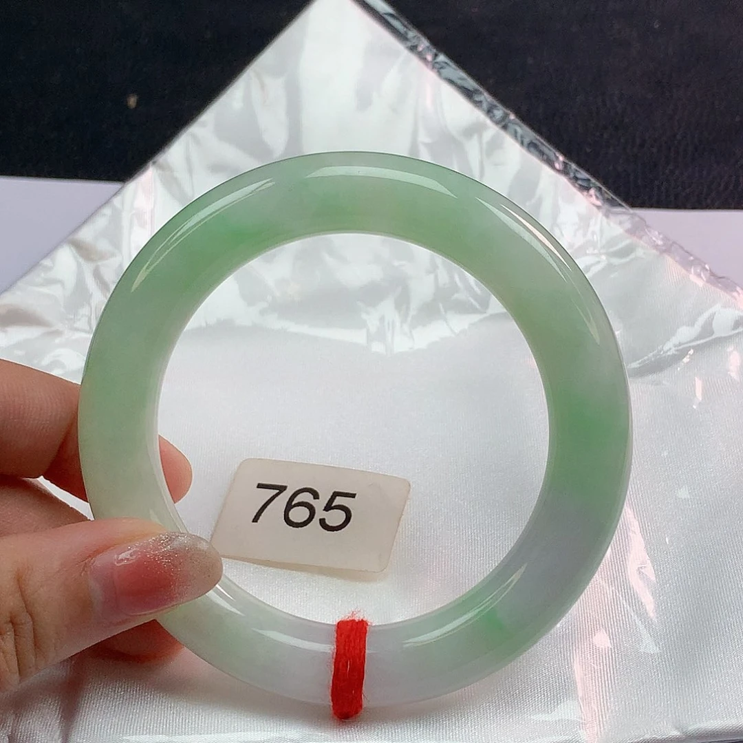 翡翠手镯未镶嵌57圈圆0765