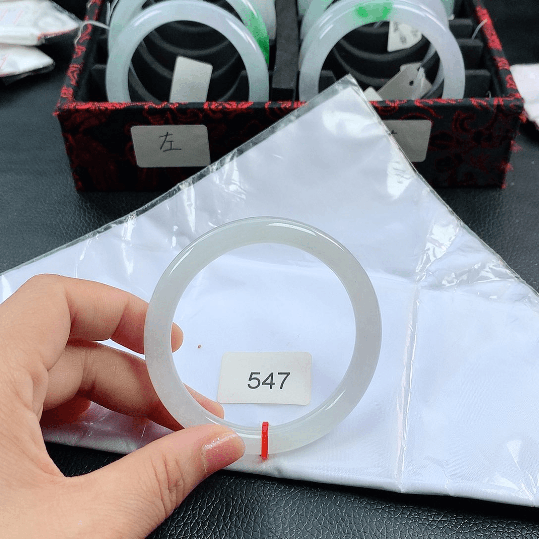 翡翠手镯未镶嵌56圈圆880547