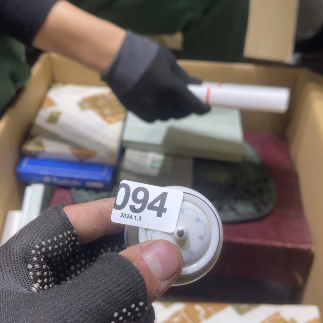 【闪购商品】密胺瓷片鼎**饰