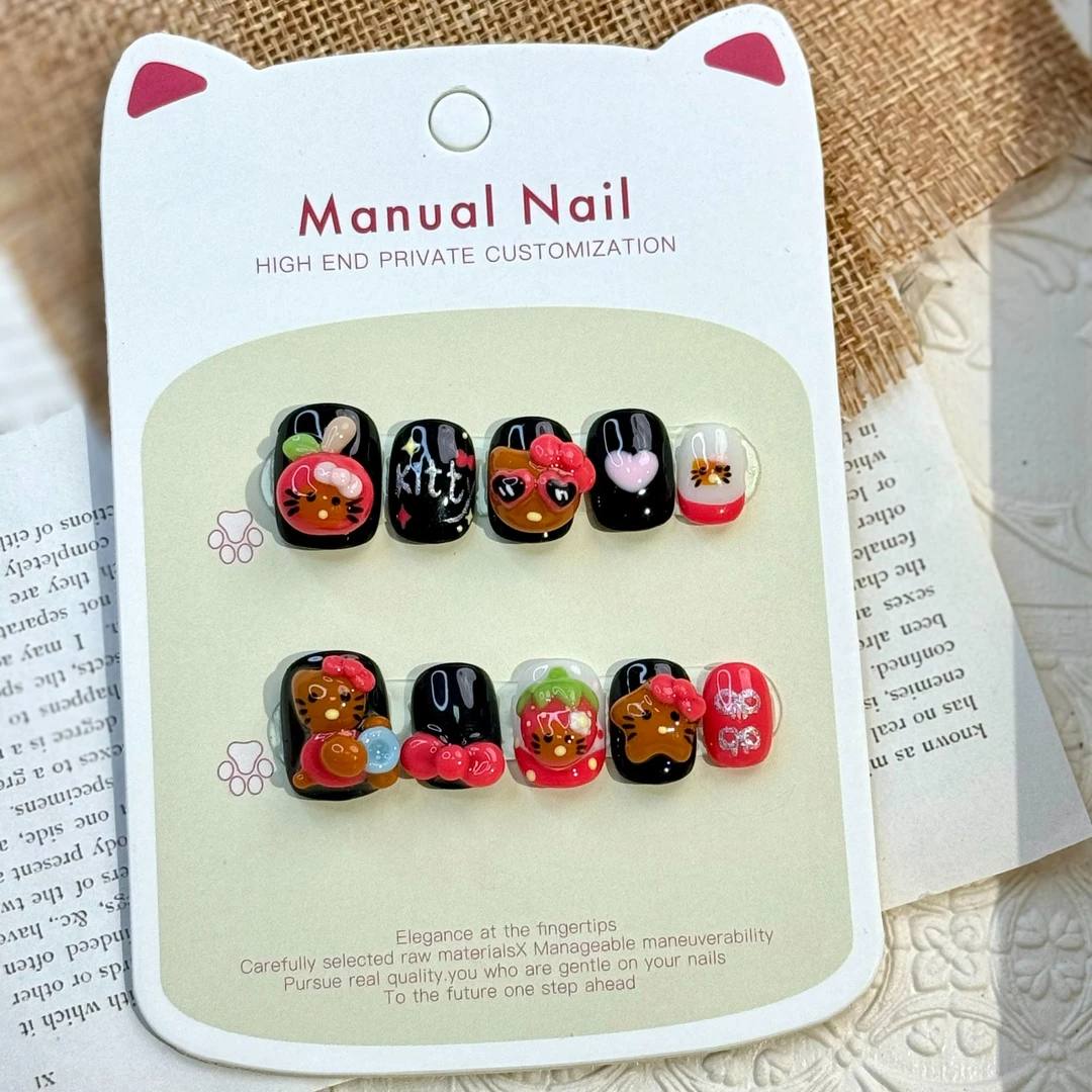 【黑黄皮KT】纯手捏纯手绘穿戴甲高级感可爱穿戴式秋冬磨砂