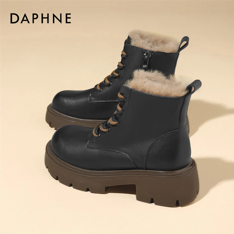 达芙妮真皮雪地靴冬季加绒加厚女鞋2024新款厚底东北大棉鞋马丁靴
