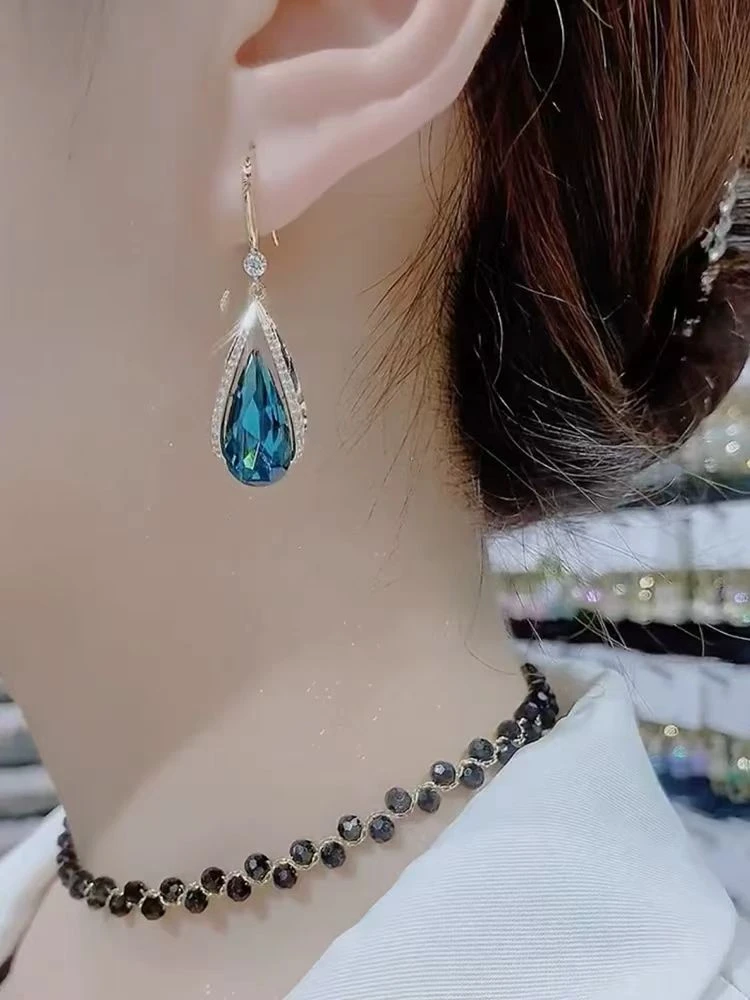 铜合金合成锆石耳饰 【88010】蓝色水滴轻奢百搭精致