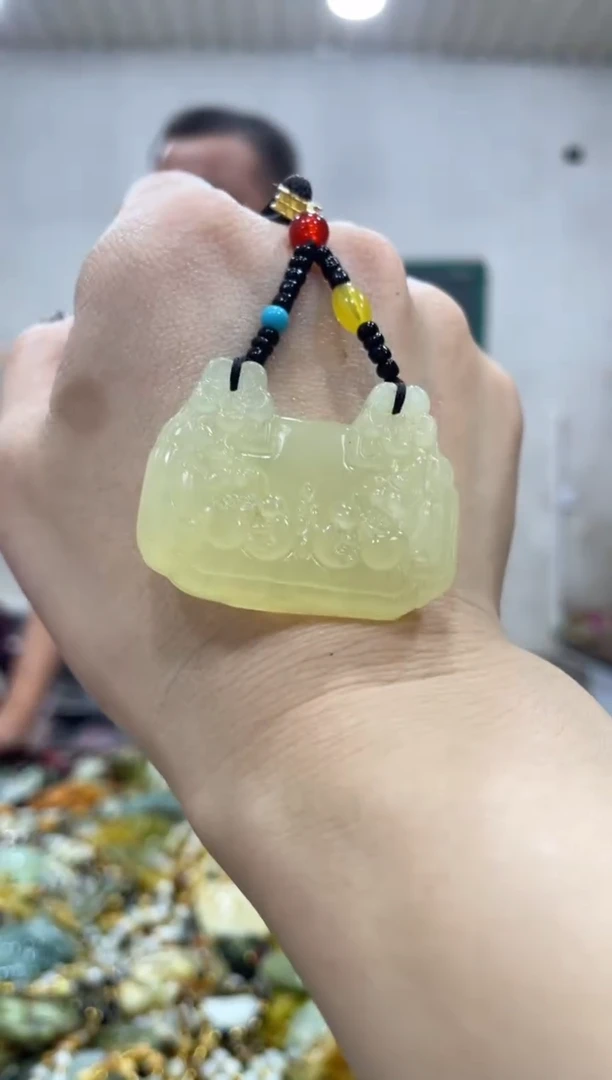 【闪购商品】岫玉吊坠未镶嵌