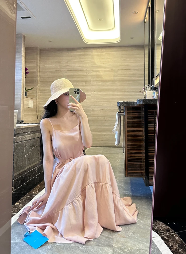 【大促秒杀款】GABBY 吊多层拼接甜美显白连衣长裙+腰带L951