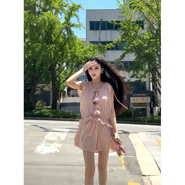 GABBY温柔风木耳边V领背心夏季百褶宽松显瘦连衣裙L722黑色连衣裙