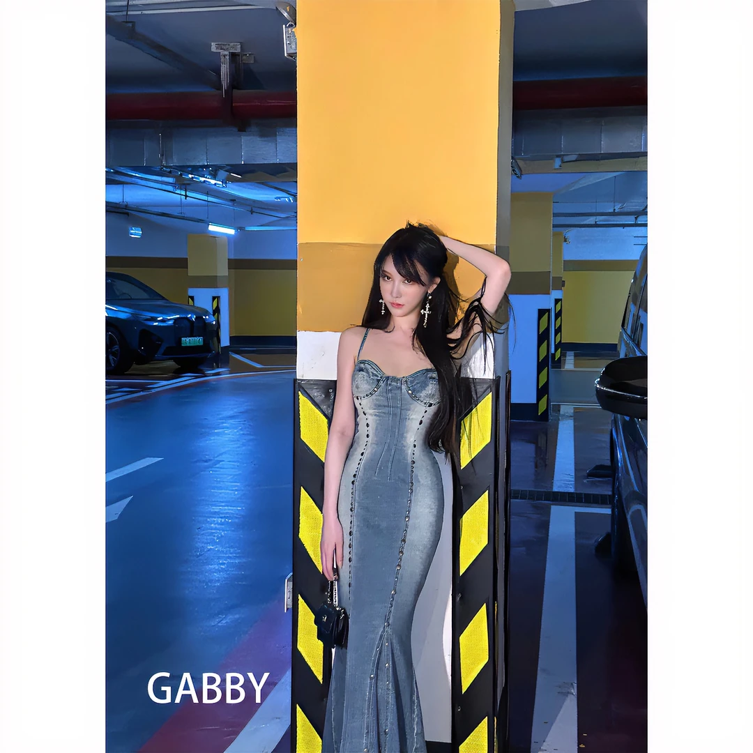 【大促秒杀款】GABBY牛仔铆钉气质复古鱼尾显瘦连衣裙 A2436