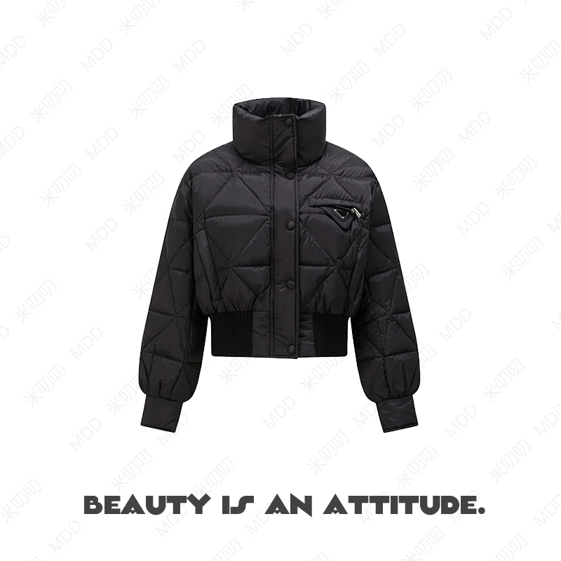 宽松纯色拼接针织下摆时尚羽绒服女甜美