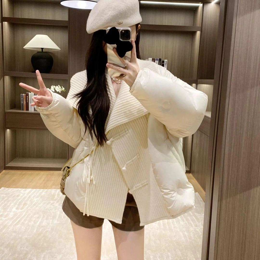 大翻领针织百搭羽绒服JHYRJN3315