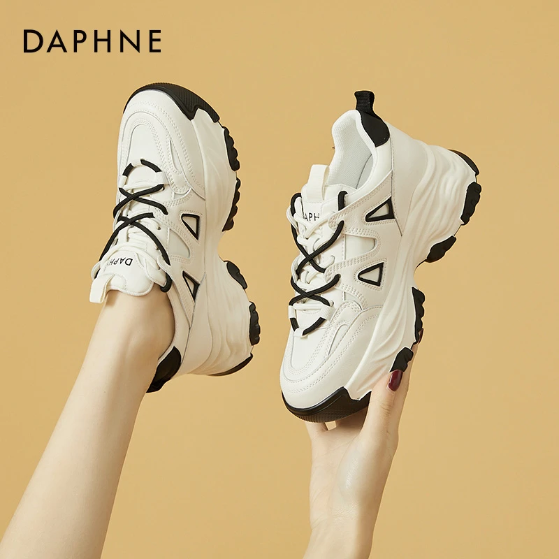 达芙妮炸街老爹鞋女显脚小软底白色2025网面春季透气女鞋ins跑步