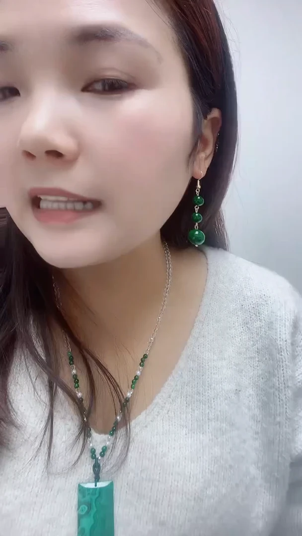 【闪购商品】玛瑙/玉髓耳钉合金E08