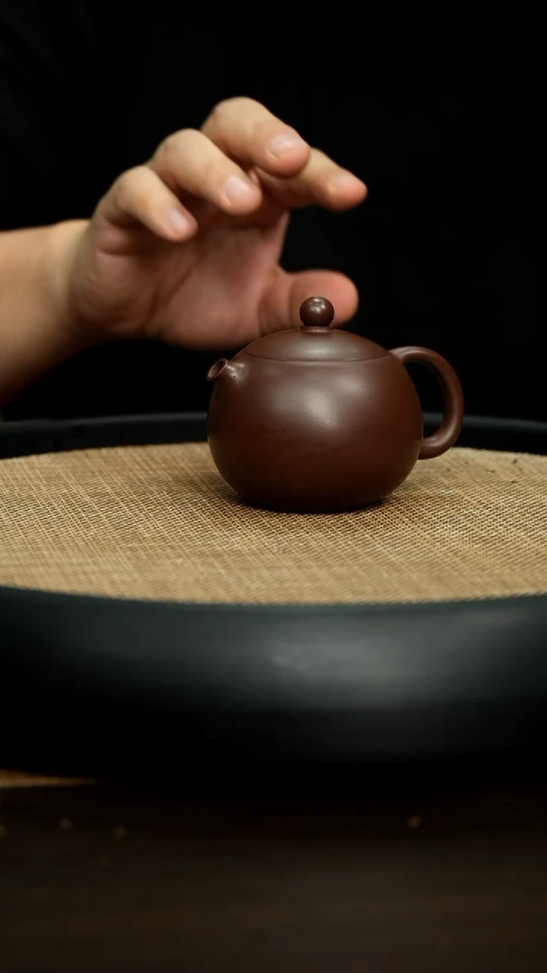 【闪购商品】紫砂茶壶钟63
