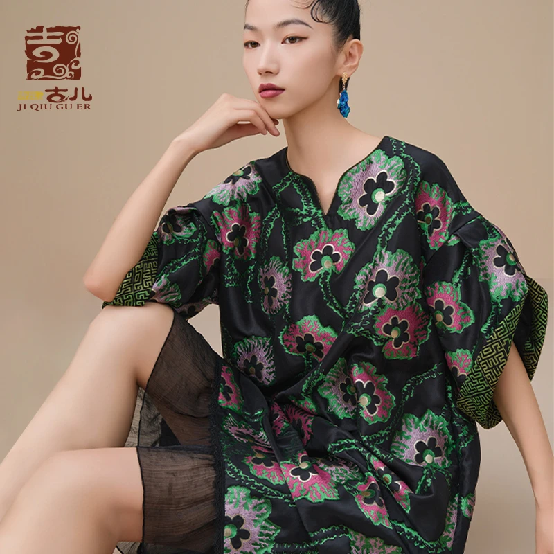 吉丘古儿风吟花舞v领连衣裙复古提花减龄显瘦中长裙新款G233Y075