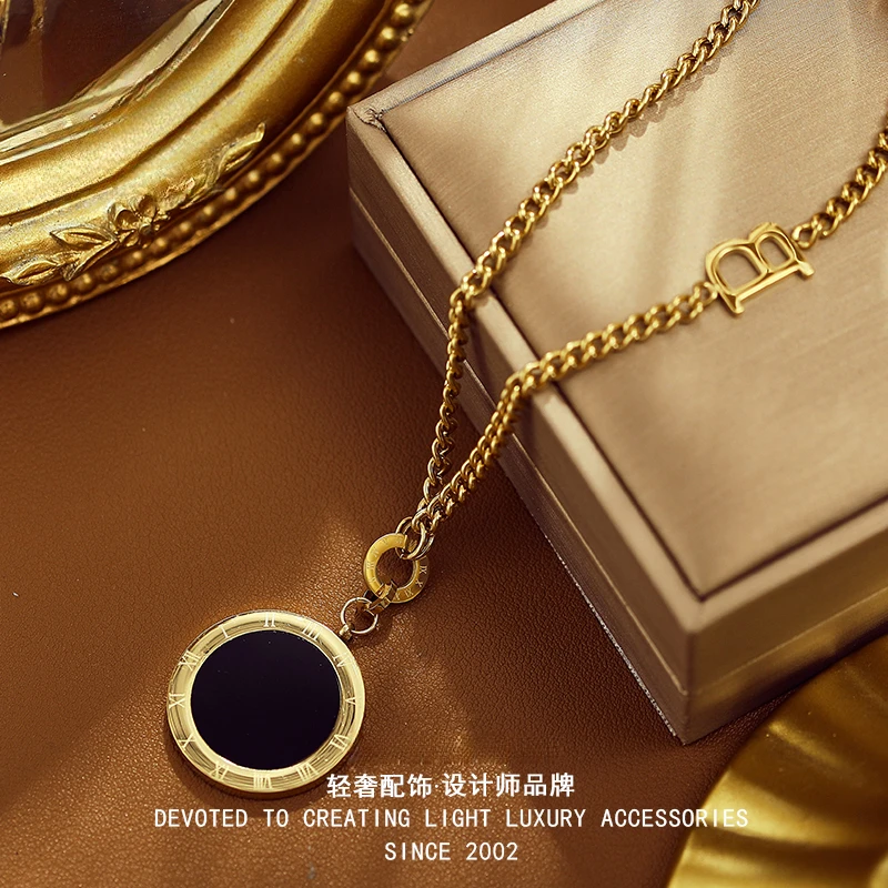 钛钢项链 经典罗马数字圆牌黑白双面佩戴长款毛衣链