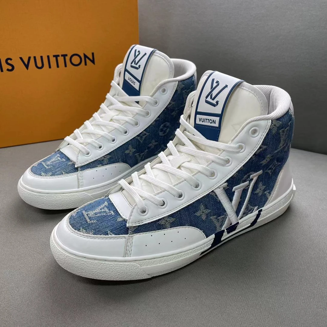 95新 LouisVuitton/路易威登 白蓝刺绣老花大logo高帮板鞋 40码