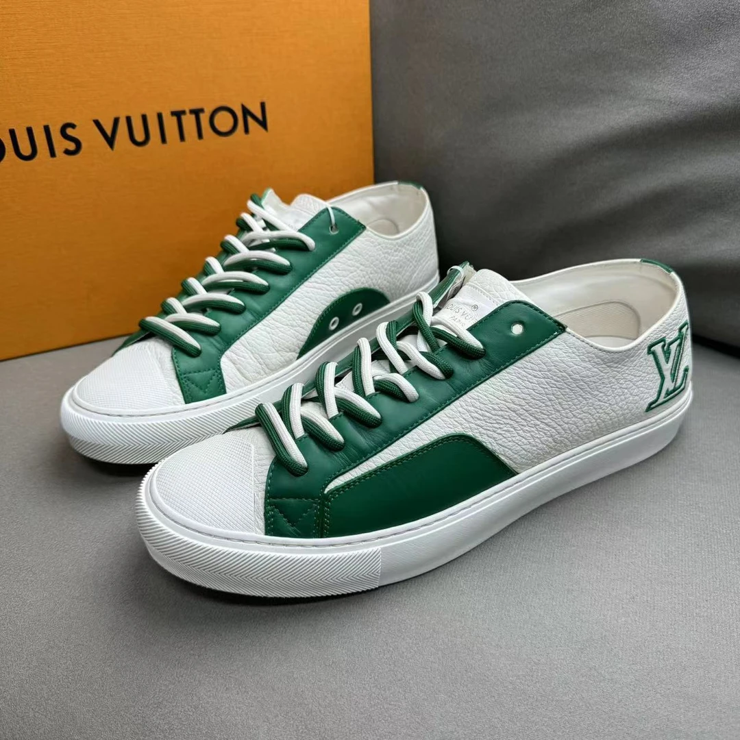95新 LouisVuitton/路易威登 白绿荔枝纹logo时尚百搭板鞋 42码