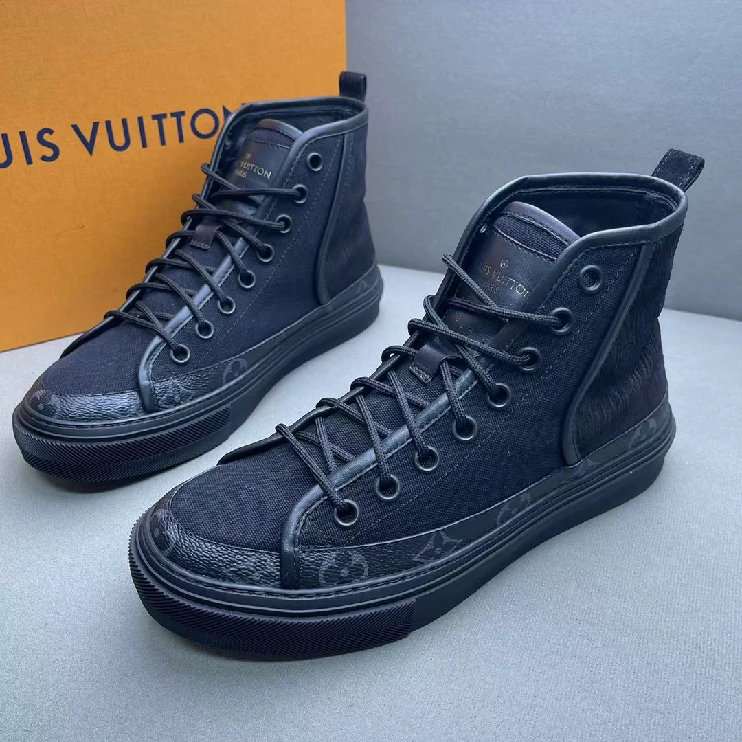 99新 LouisVuitton/路易威登 黑色帆布中底老花时尚高帮板鞋 40码