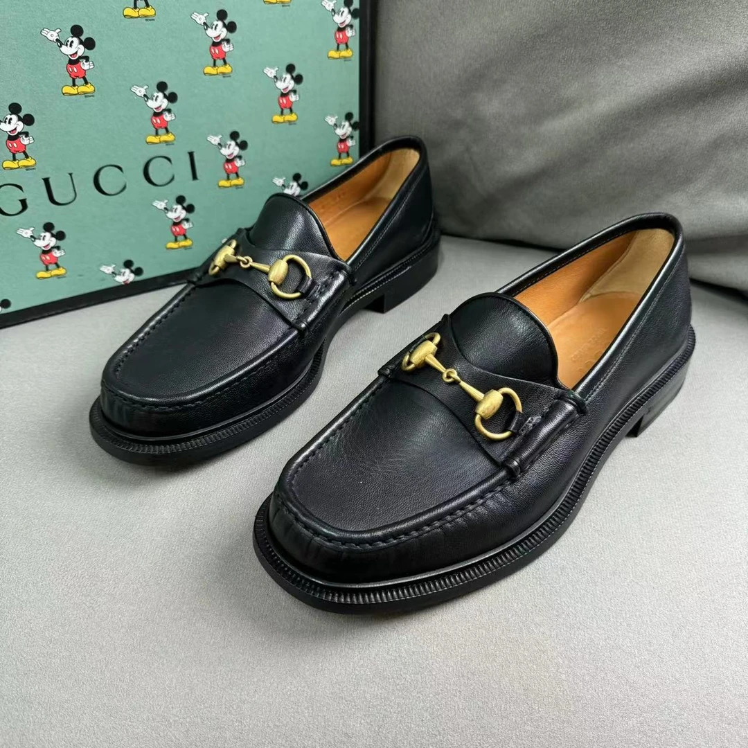 全新未使用 GUCCI/古驰 黑色双G马衔金扣英伦风正装皮鞋39.5欧码