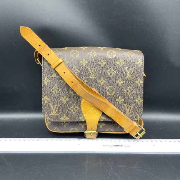 95新 LouisVuitton/路易威登 马鞍斜挎包/货号13757