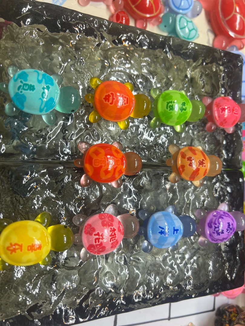 定制款树脂玩具DIY夜光大乌龟