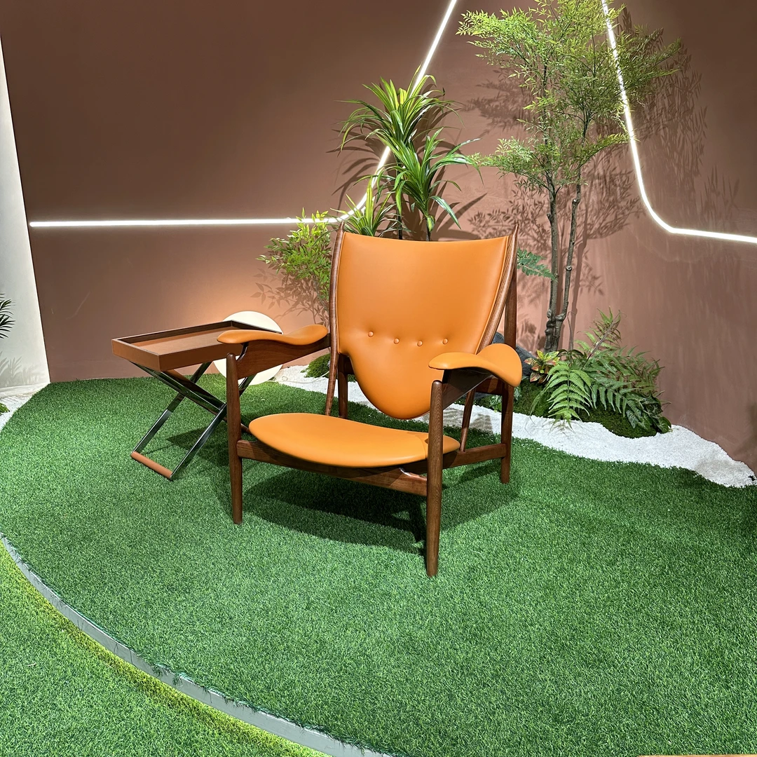 意式极简休闲椅酋长椅单人设计师款高端客厅休闲单椅杰伦同款实木