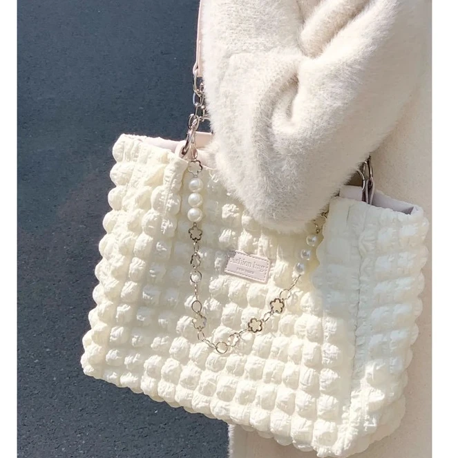 女士包包高级感泡芙时尚2024新款大容量通勤百搭手提单肩包网红