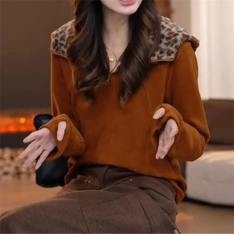 时尚高级感豹纹拼接连帽卫衣女2025春季新款洋气宽松休闲显瘦上衣