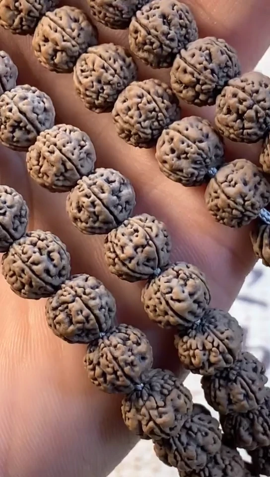 【闪购商品】金刚菩提手串灰皮老树王尺寸10