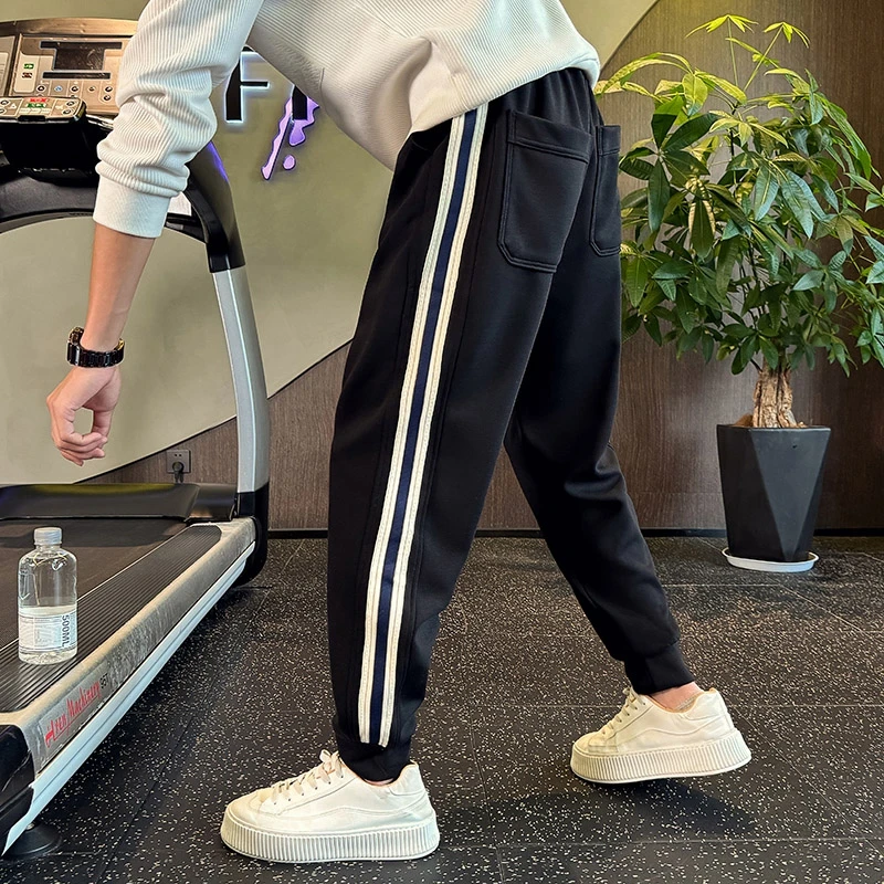 条纹卫裤男士秋季款潮牌痞帅束脚运动九分春装男生潮流休闲长裤子