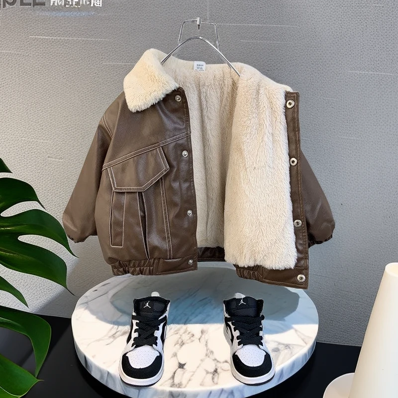 童装男童酷帅皮衣外套23新款洋气宝宝春秋冬装儿童韩范加绒厚夹克