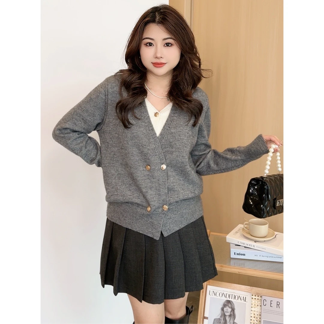 【现货】加厚假两件MsShe大码女装春装V领毛衣开衫N~Y2309024