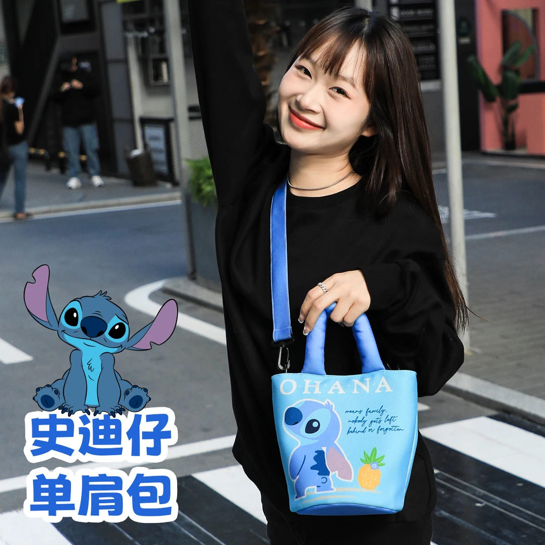 麦斯卡夏日通勤可斜跨可手提少女草莓熊时尚手提水桶包包学生