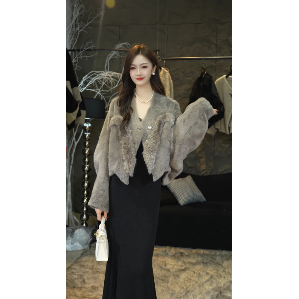 24329 LELE气质精致蝙蝠袖短外套时尚显瘦百搭韩版秋冬上衣女外套