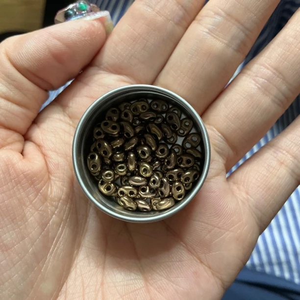 店铺满50包邮 新品 咖色质感小猪鼻子美甲饰品