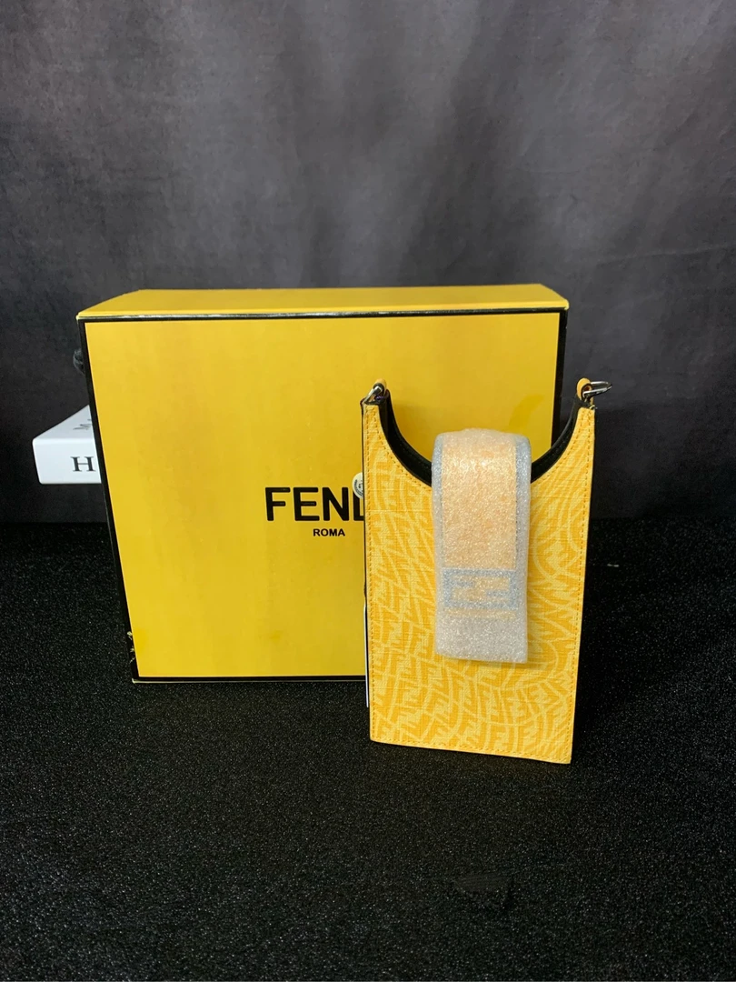 95新 FENDI/芬迪 KIKI/单肩包/10257750
