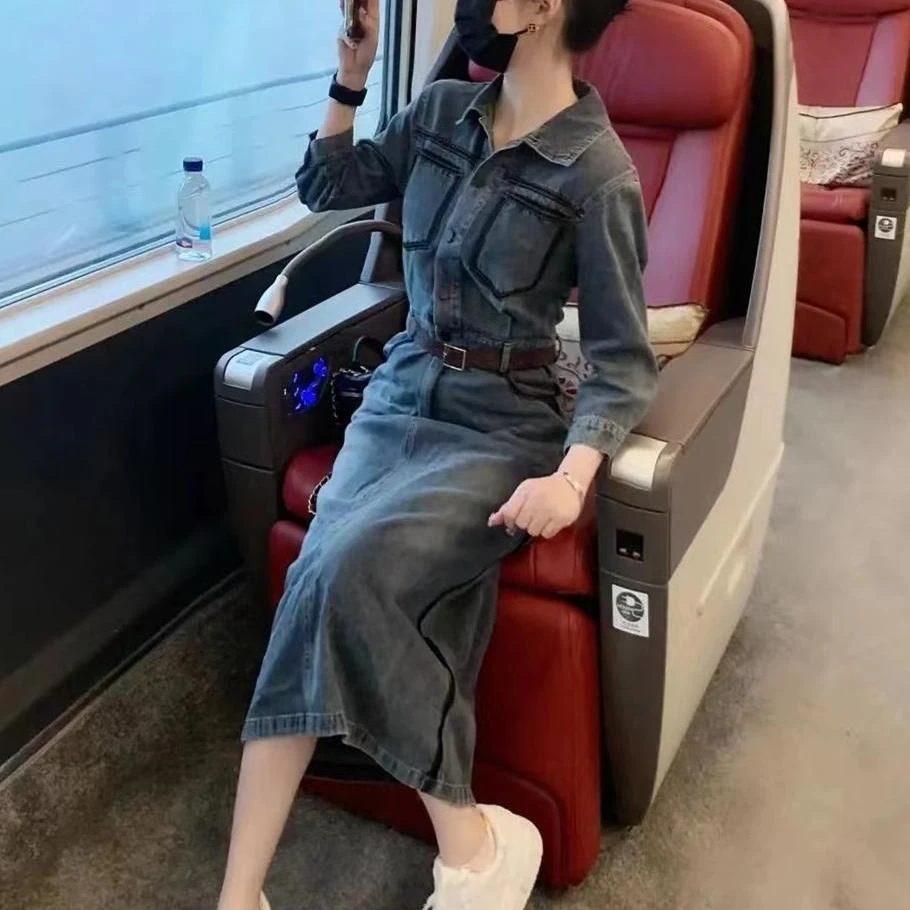 2024春秋季新款牛仔连衣裙女中长款复古气质收腰减龄女款休闲裙子