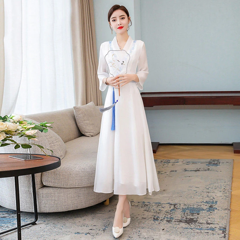 中国风优雅女装古风复古改良汉服白色长裙古装仙气显瘦旗袍连衣裙