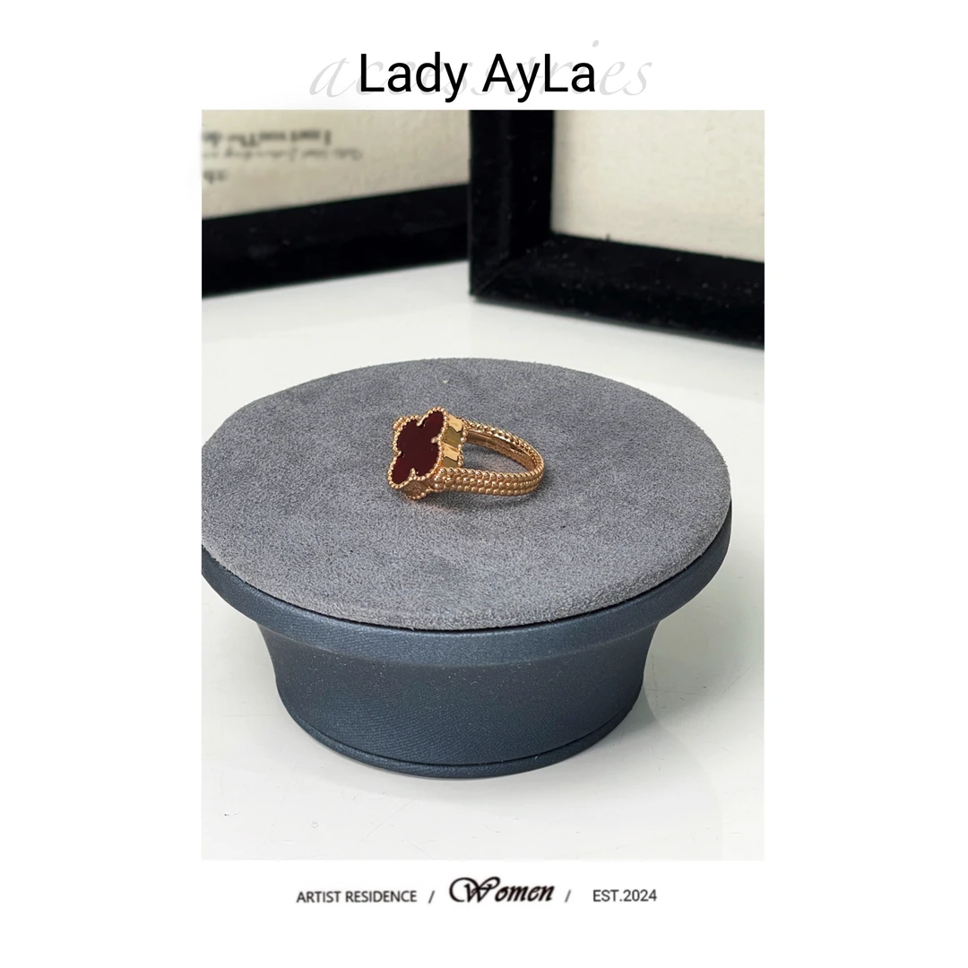 925银合成锆石戒指 四叶花草翻盖戒指轻奢百搭气质AL009