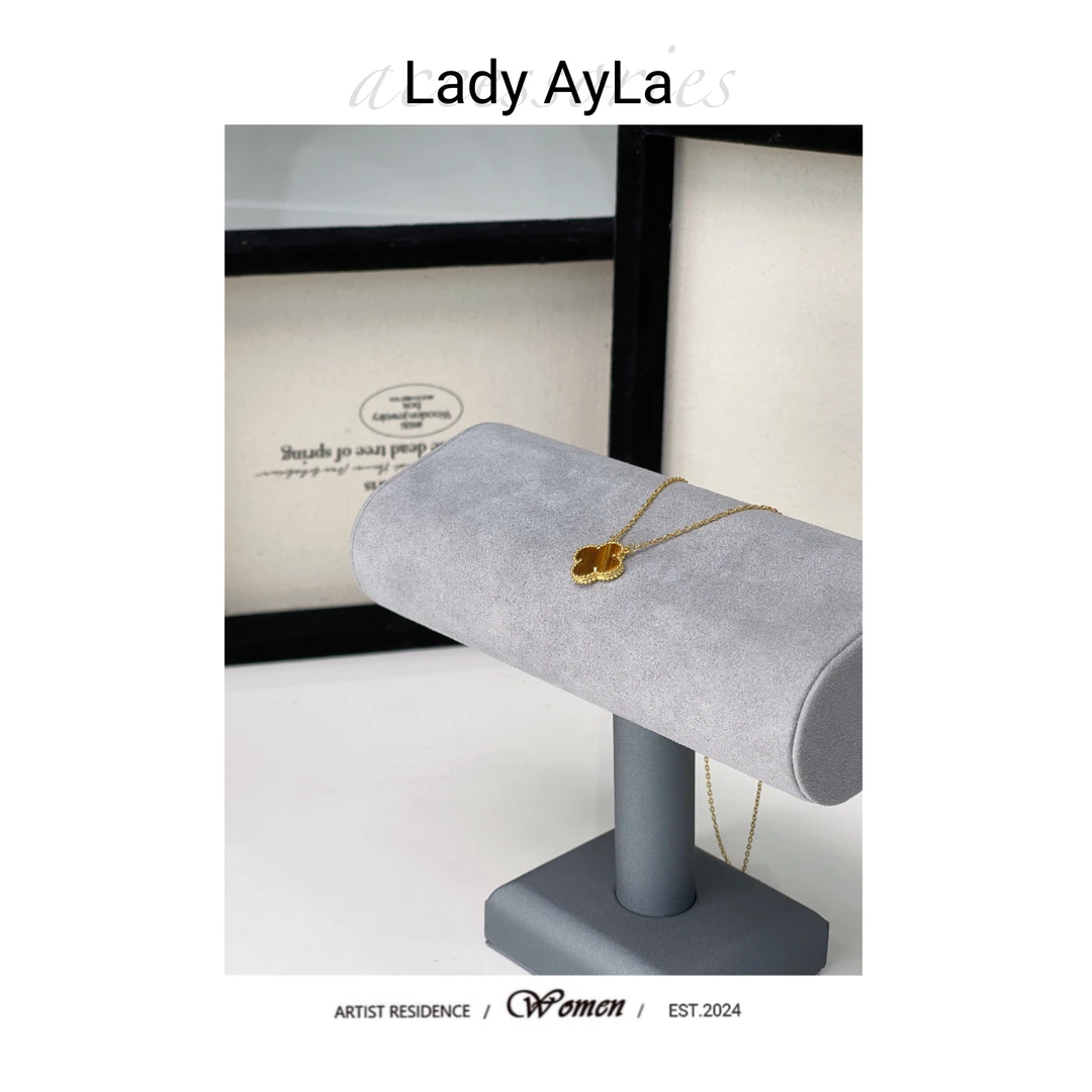 坠链均925银合成锆石 四叶花草棕色轻奢时尚百搭虎虎项链AL731