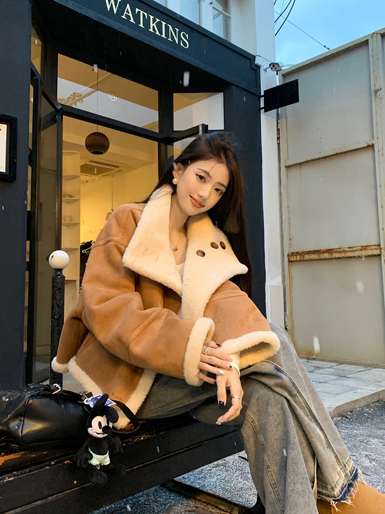 大码胖MM机车服宽松翻领拼接长袖短外套女秋冬设计感加厚保暖上衣